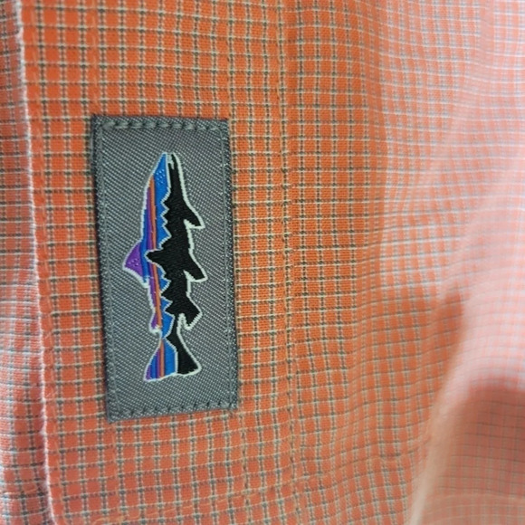 Patagonia short sleeve collared button shirt orange medium - Picture 9 of 13